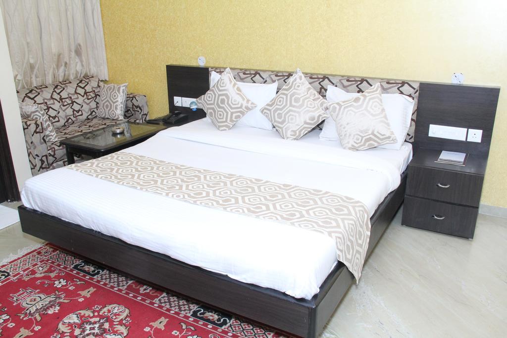 Hotel Royal View Jaipur Buitenkant foto