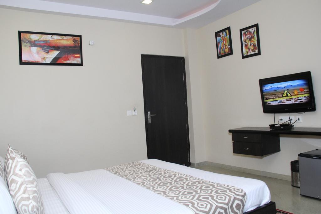 Hotel Royal View Jaipur Buitenkant foto
